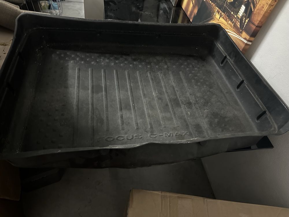 Tapete de protecao de bagageira