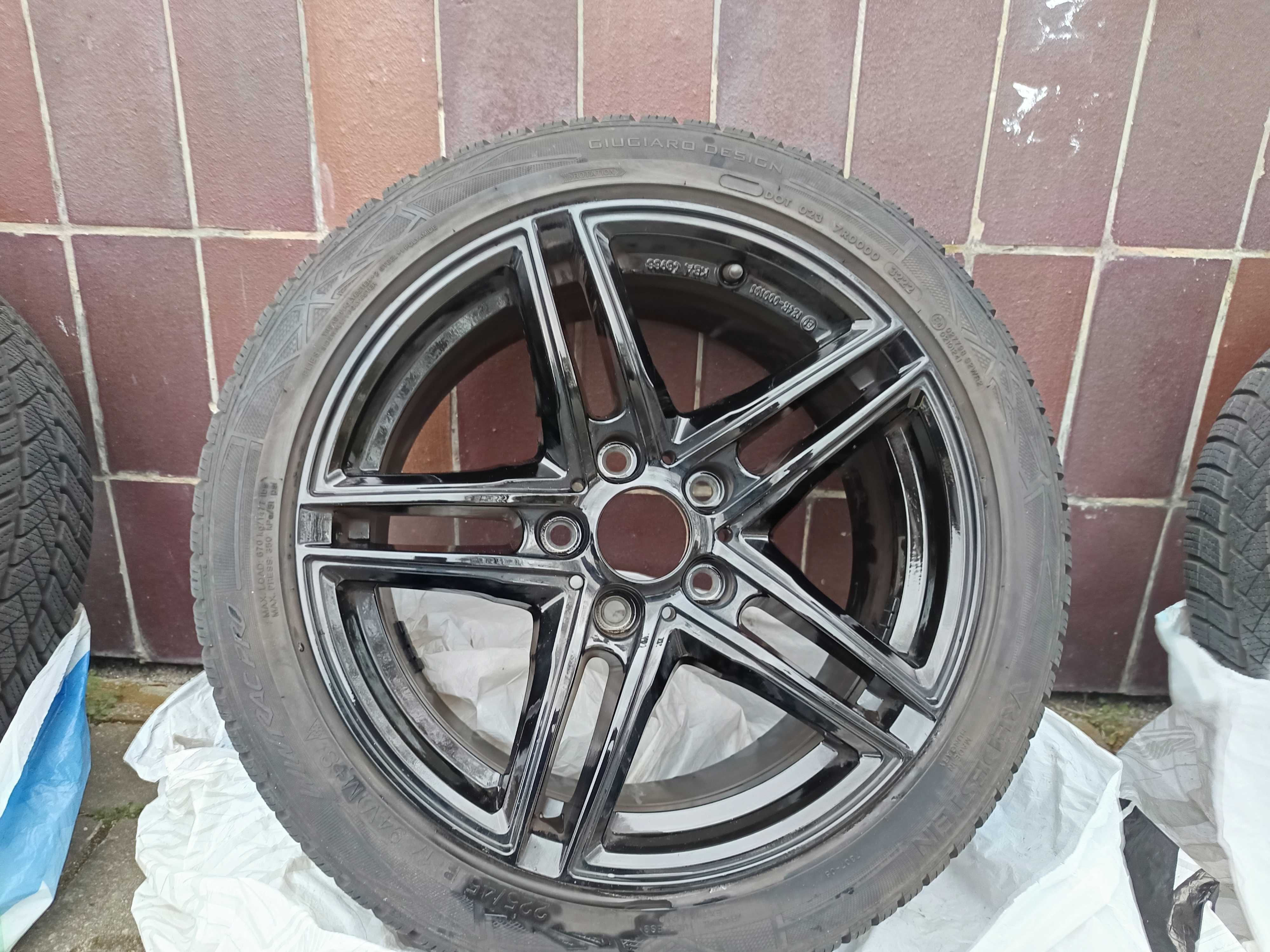 Felgi + Opony zimowe 225/45R17 do BMW E90