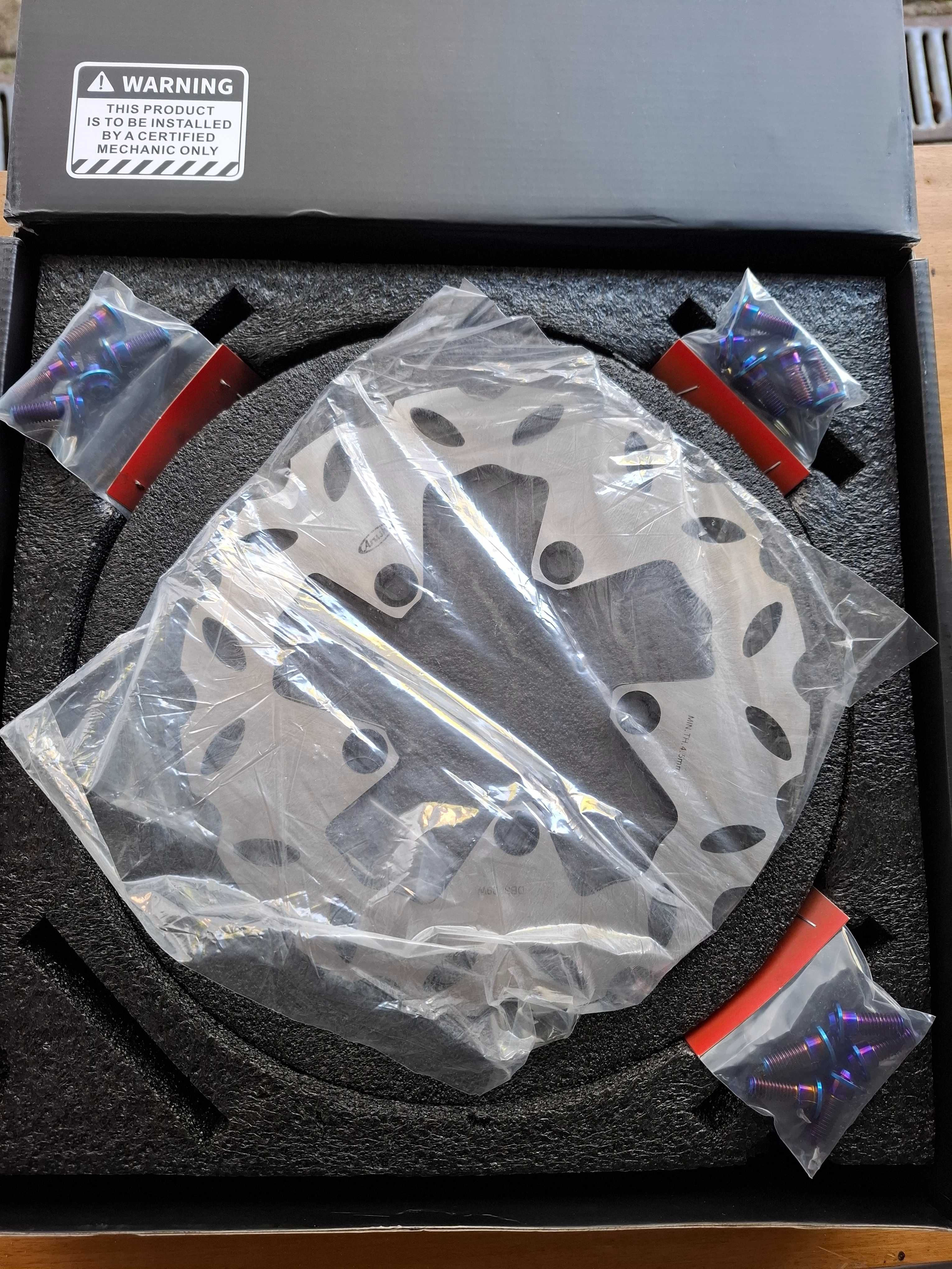 Discos freios dianteiros e traseiros moto