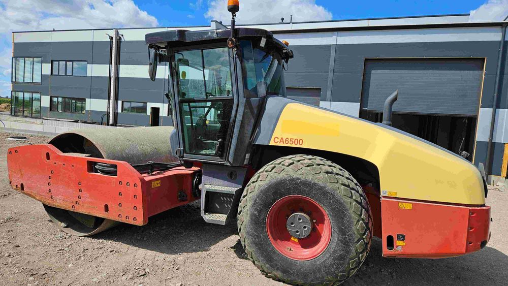 Walec drogowy wibracyjny Dynapac CA6500, HAMM