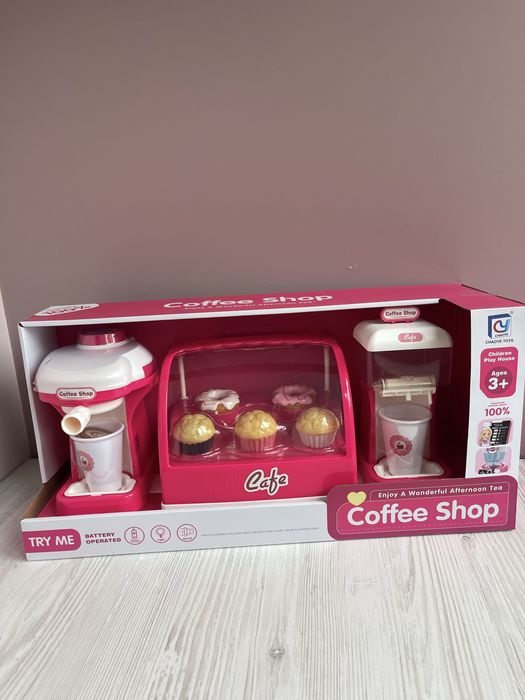 Кавʼярня-пекарня з вододозатором та кавомашиною