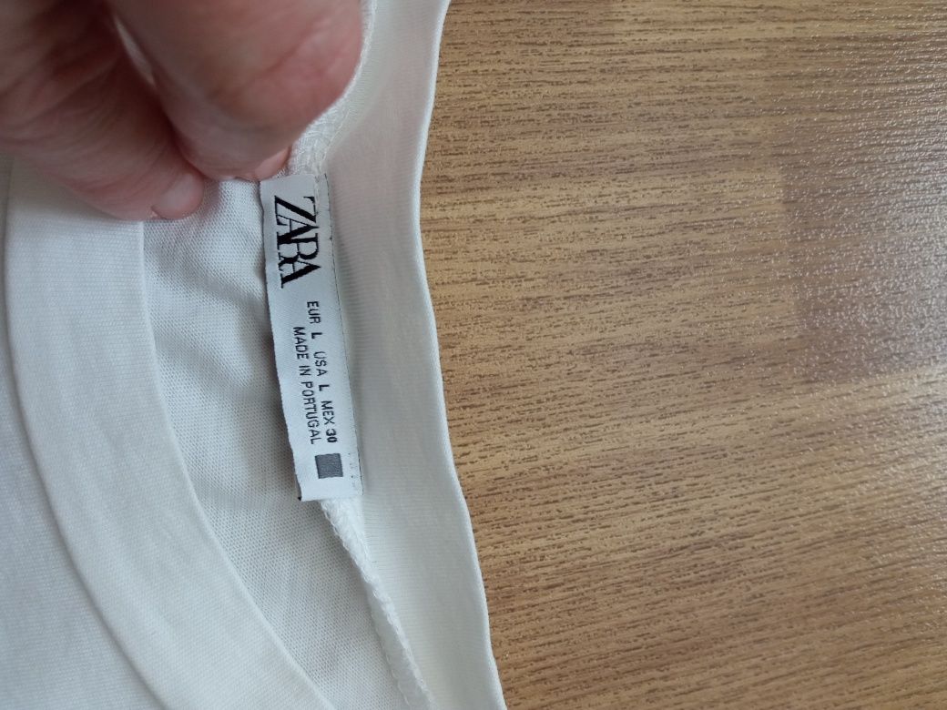 Жіноча футболка (оверсайз) ZARA.