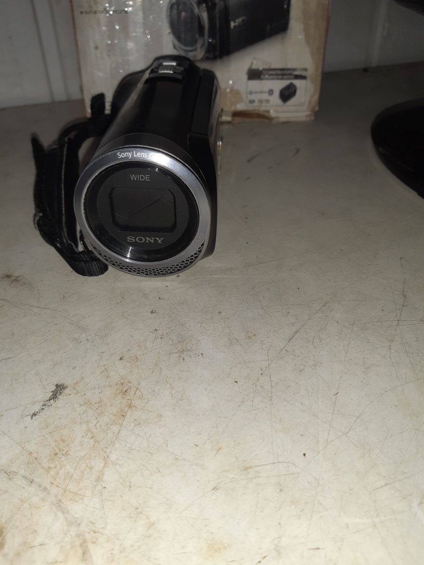 Видеокамера Sony DCR-CX 330