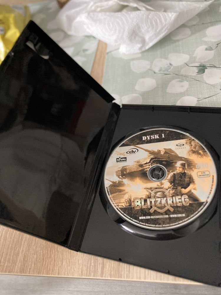 Blitzkrieg jedyną obroną jest atak na pc