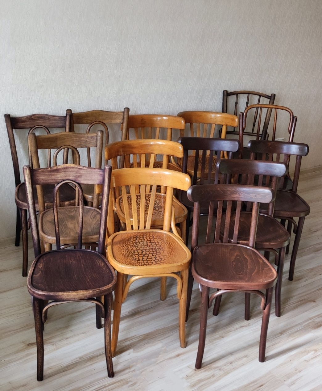 Стулья, стільці віденські, старовинні, Тонет, THONET.