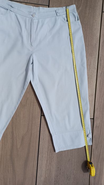 Damskie spodnie 7/8 rozm. 44