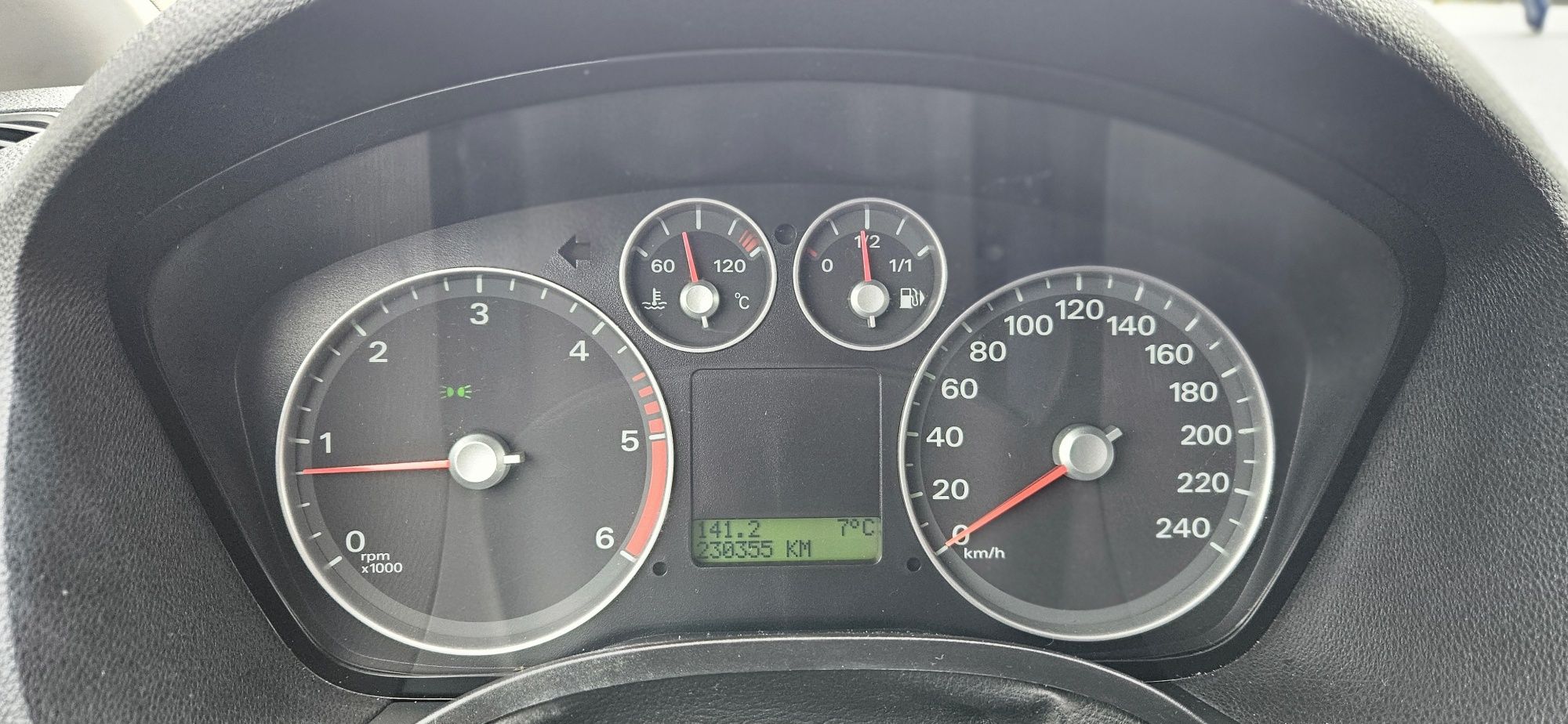Ford c-max 1.6 tdci 90km