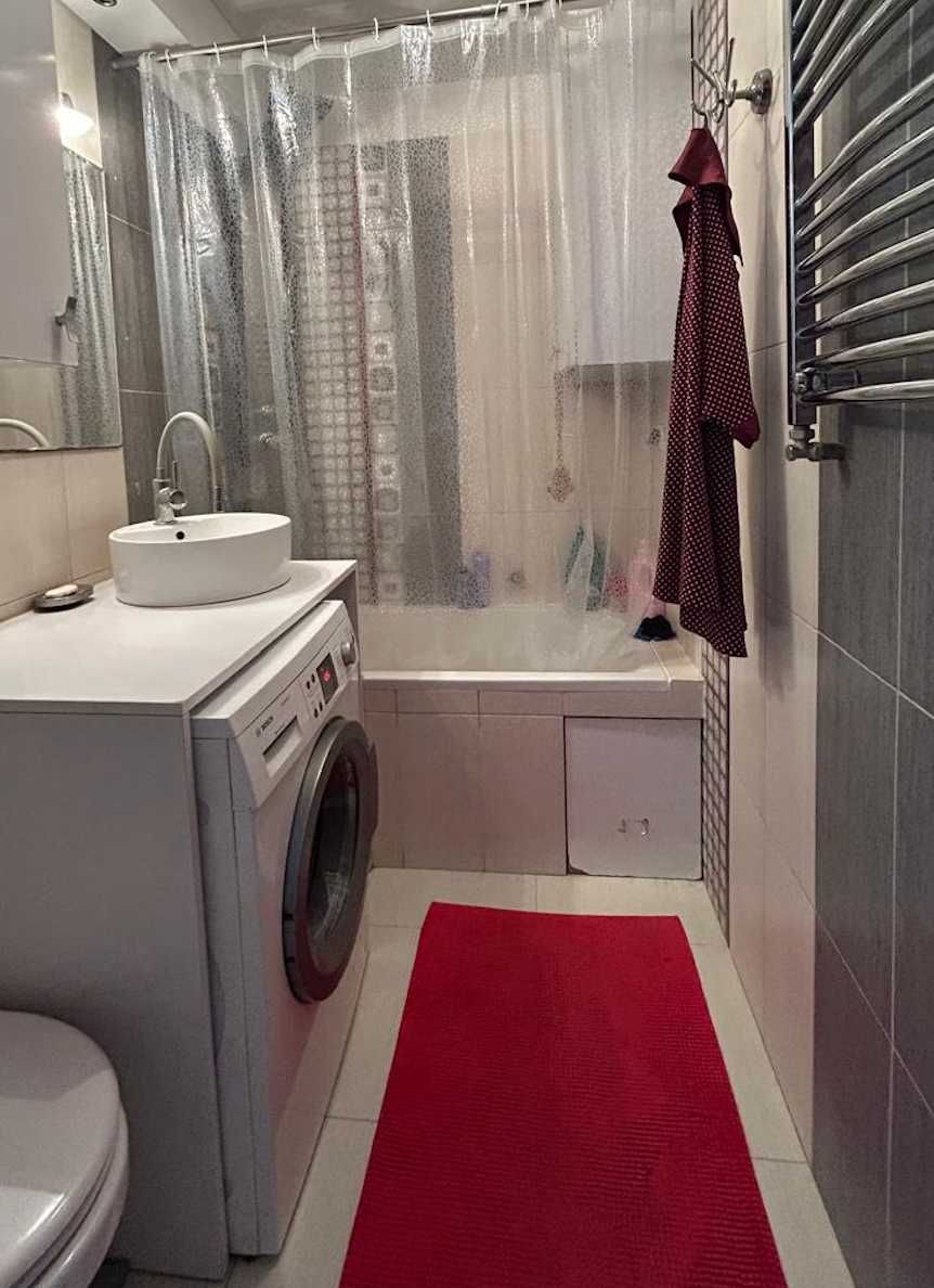 4 pokoje | Dwustronne | Balkon | Spokojna okolica | Piaseczno