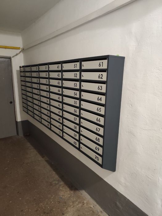 1-кімнатна квартира на Макарова, в зручній розвʼязці!!!