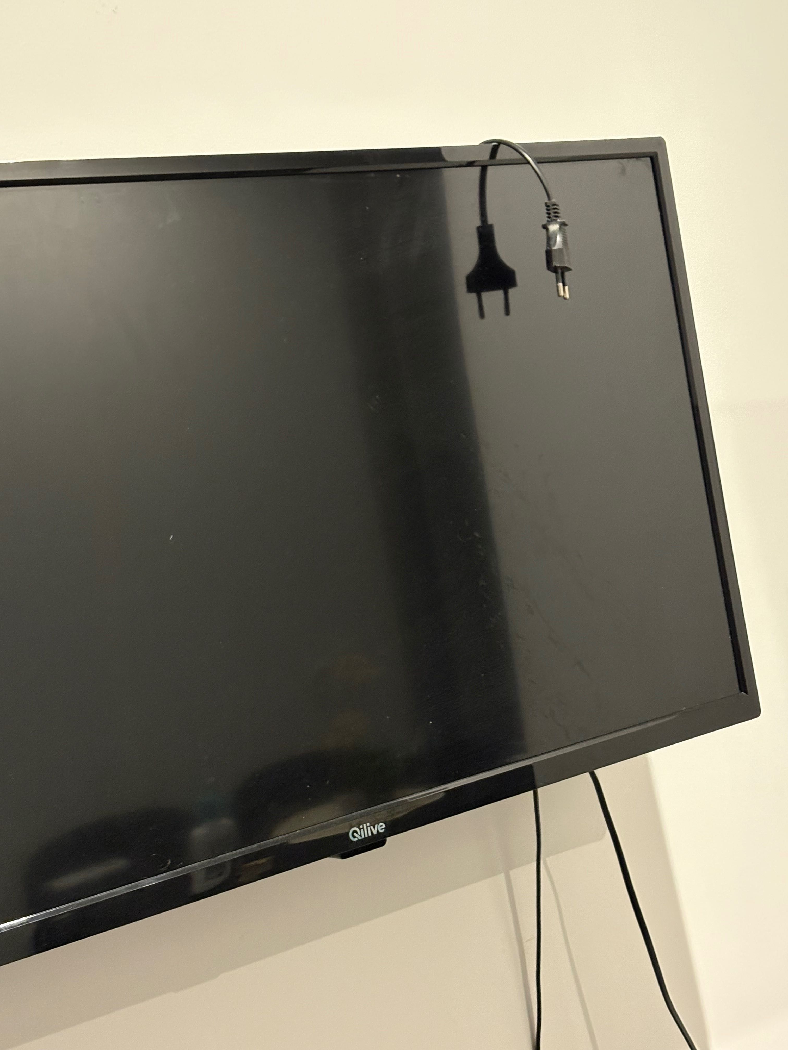 Vendo TV 32  SMART Qlive