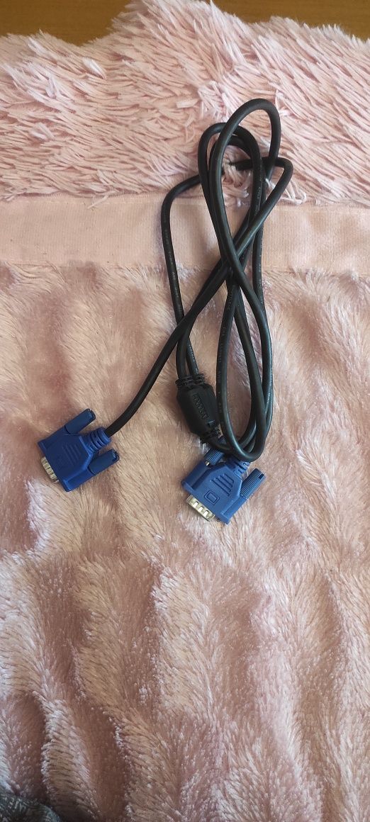Кабель мультимедийный VGA-VGA
