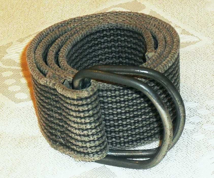 Solidny, używany pasek parciany 41 x 3 mm, o długości 80 cm, RETRO PRL