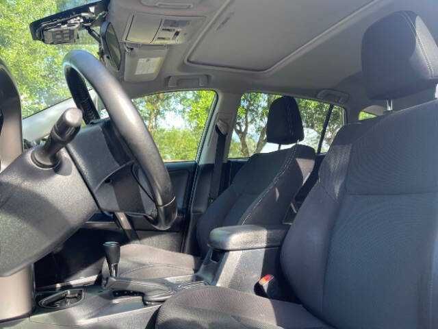 Toyota RAV4 XLE 2018