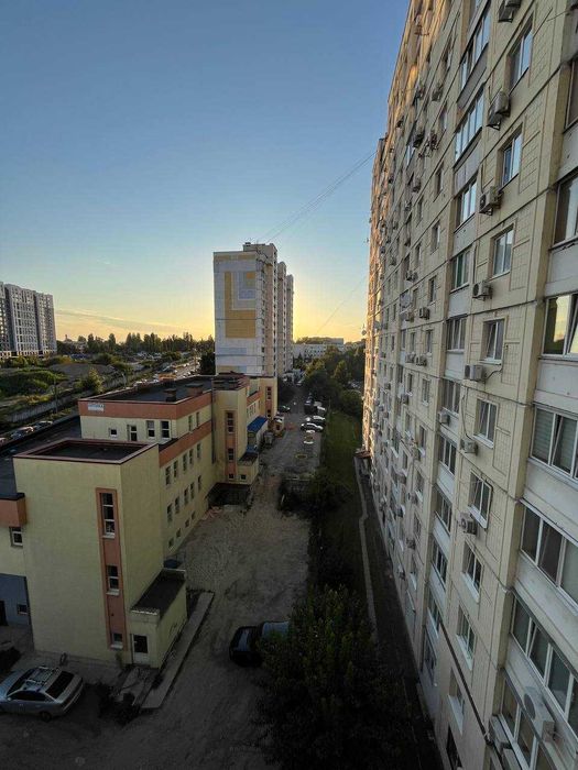 Без коміссії Продаж 1-к квартири вул.Ернста 6