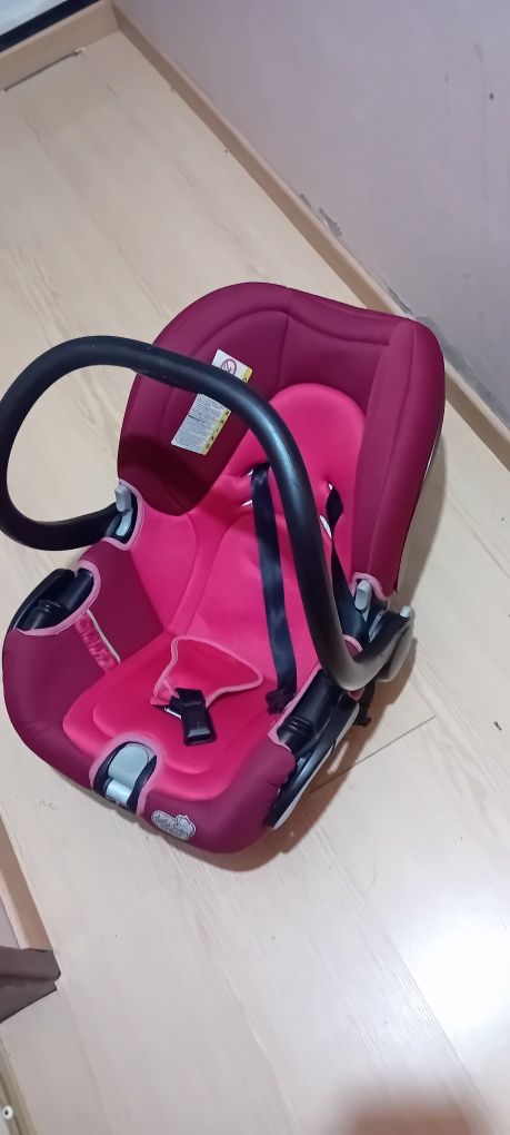 carrinho de bebé