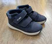 Zimowe buty Primigi rozmiar 25