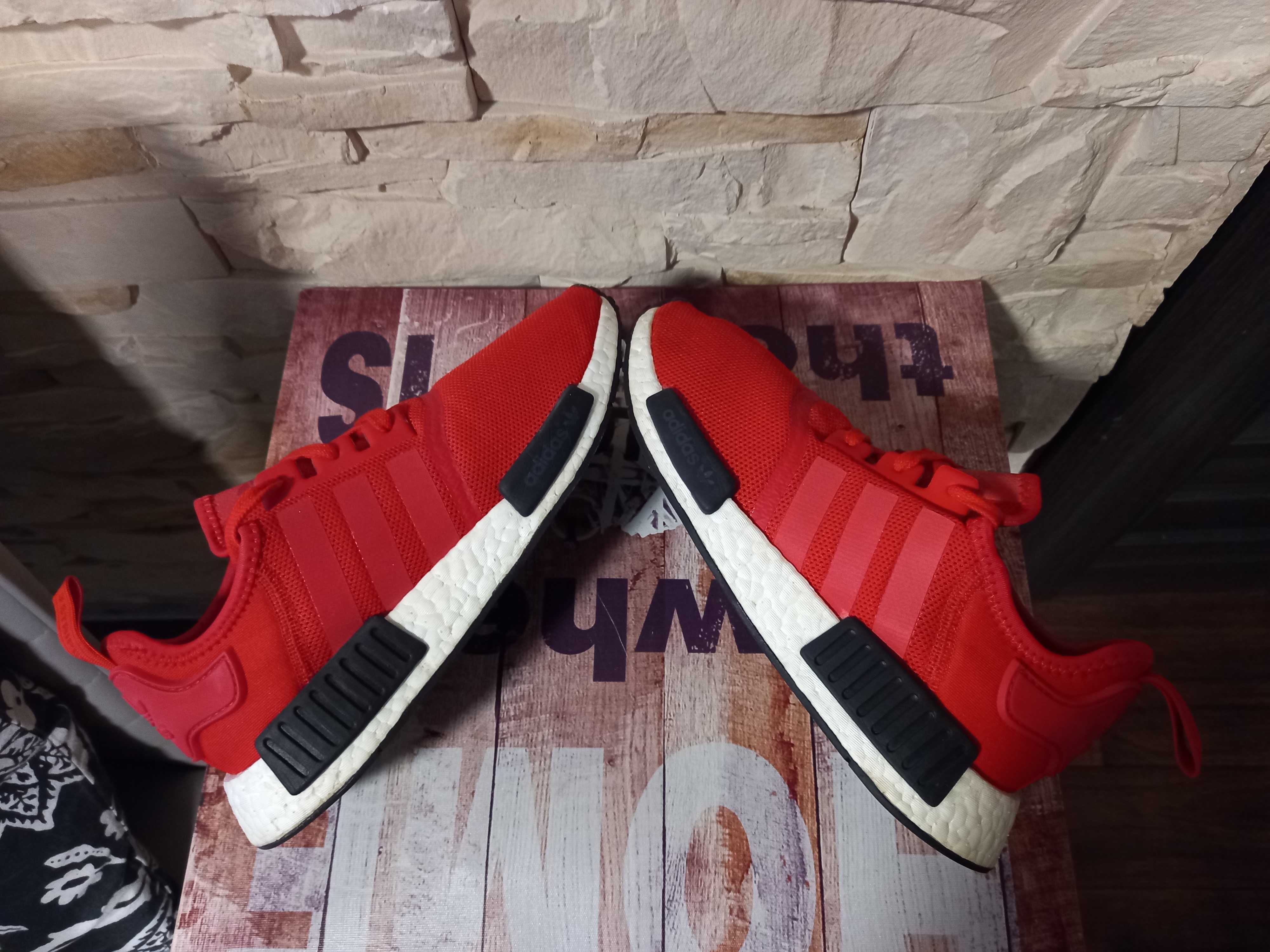 Buty Adidas NMD R1