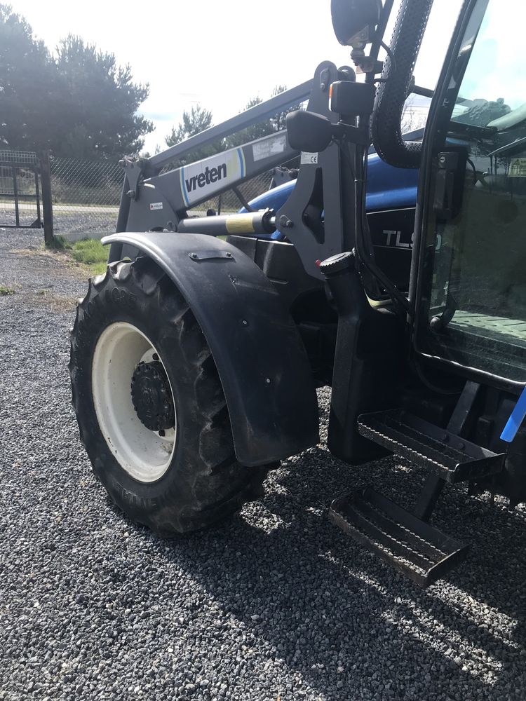 New Holland TL 90