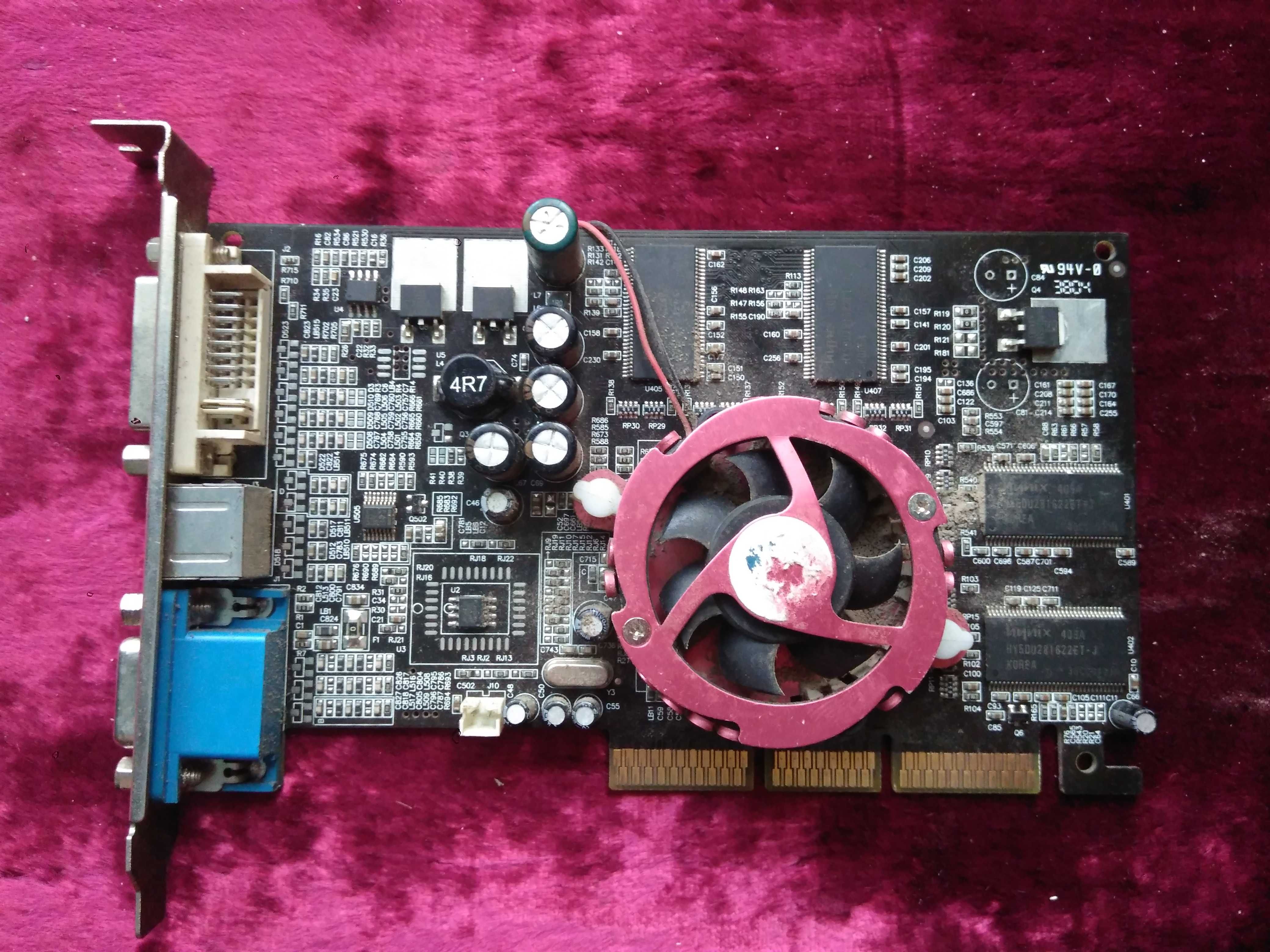 Видеокарты  GeForce 8600 GTX 256 Mb PCI-E  и  GeForce FX5200 128Mb AGP