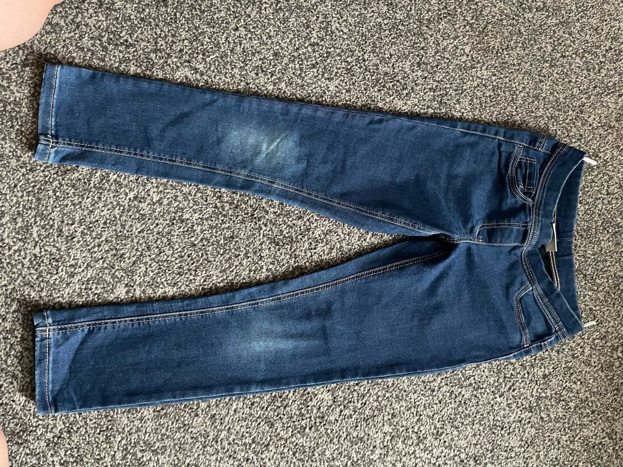Spodnie dla dziewczynki rozm. 128 cm
