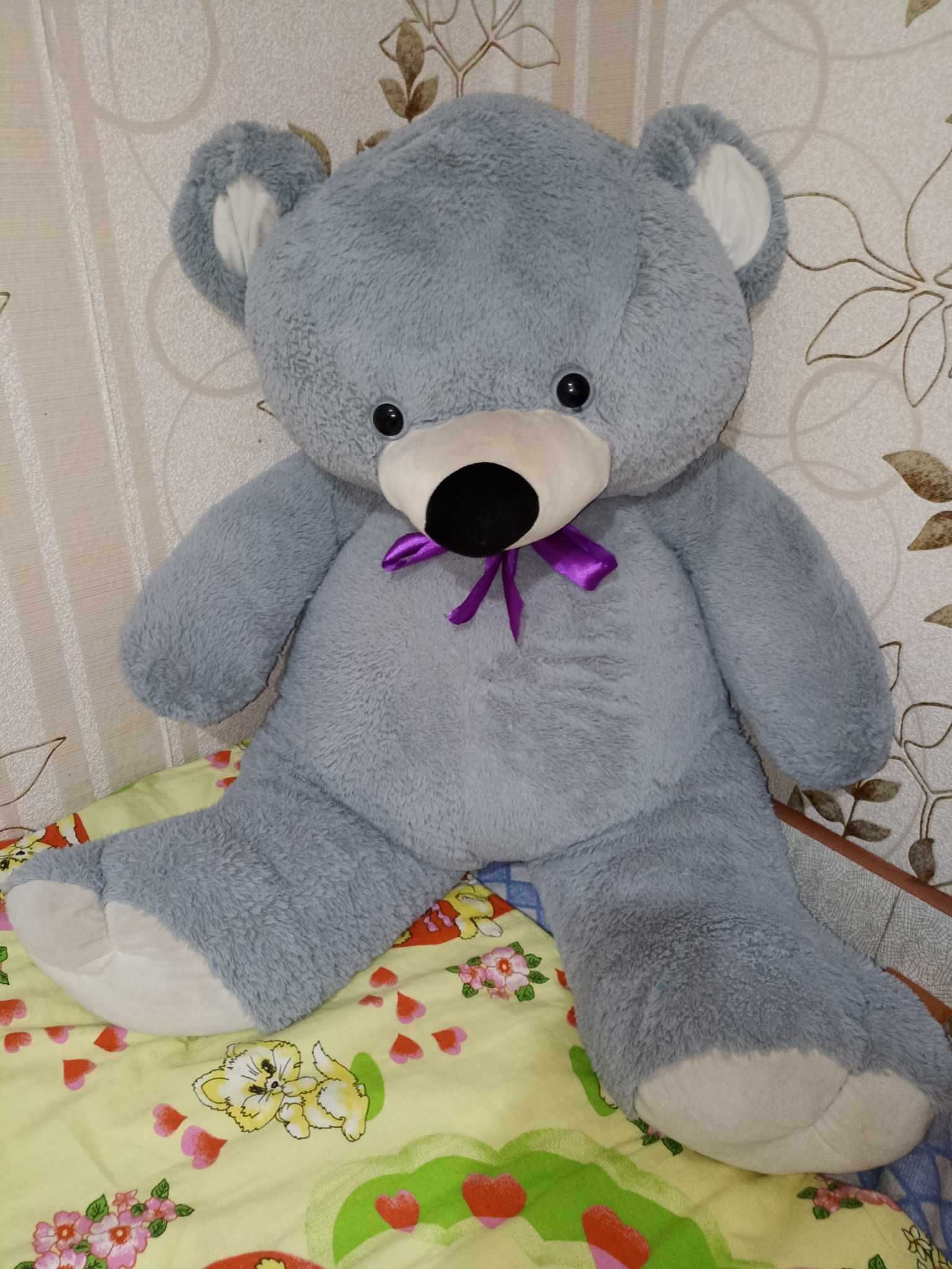 Велика м'яка іграшка Ведмідь Томмі
