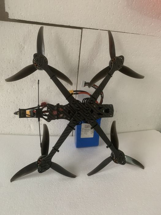 Дрон новий 7дюймів з батареєю