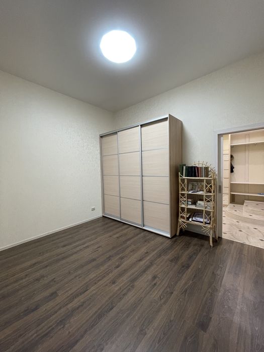 Вул. Будівельників, м.Дарниця,Дніпровський район,Соцмісто.