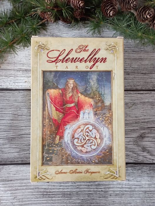 Nowe oryginalne karty Tarota Llewellyn Tarot Oracle Runy