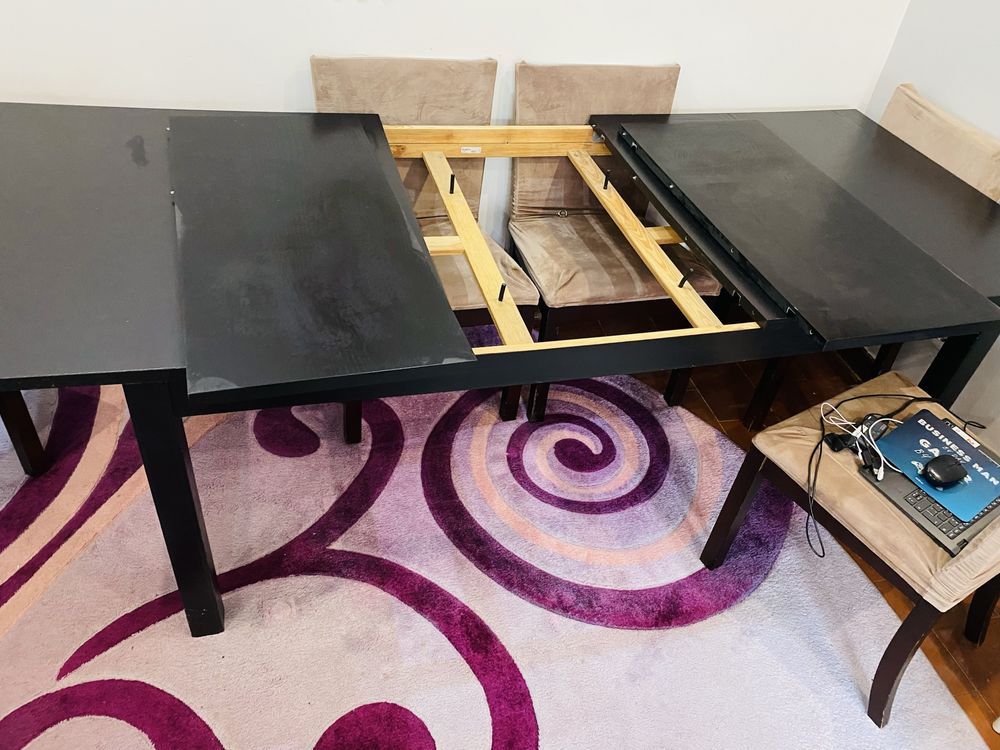 Mesa de jantar  que pode aumentar