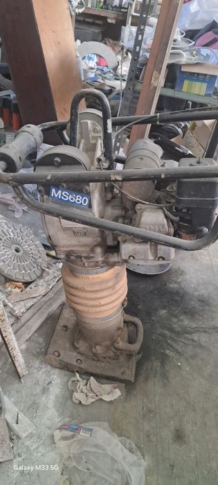 Вібронога Honda MS 680