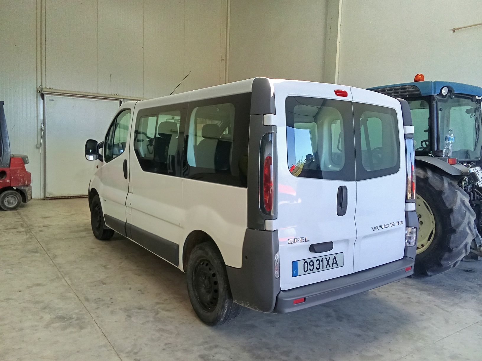 Opel Vivaro 1,9 para peça