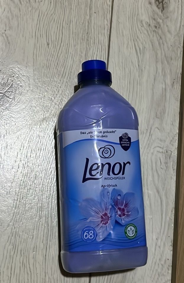 Lenor  1,7 l z Niemiec