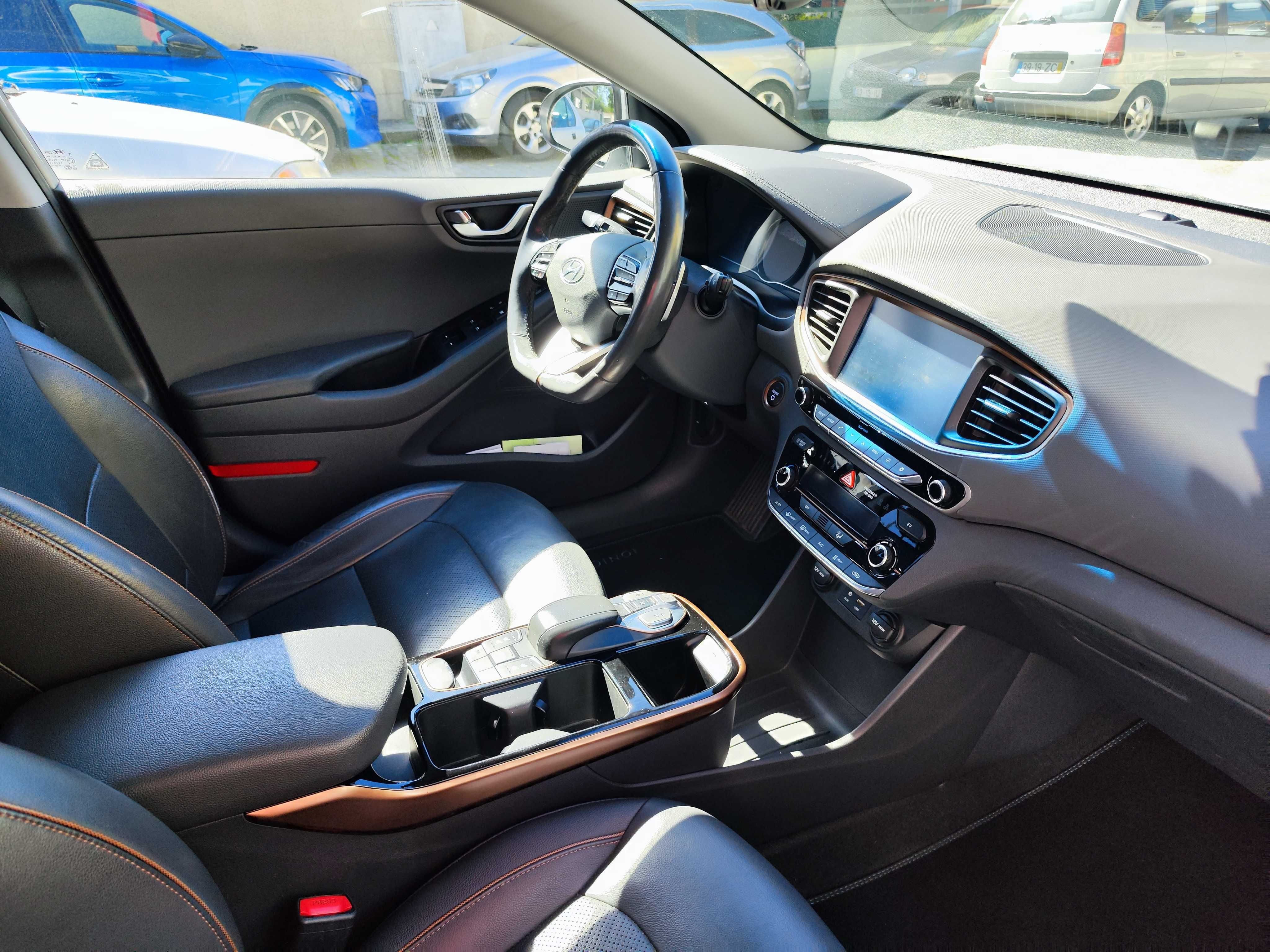 Hyundai Ioniq Elétrico | 2019 | 128.000 km | Automático