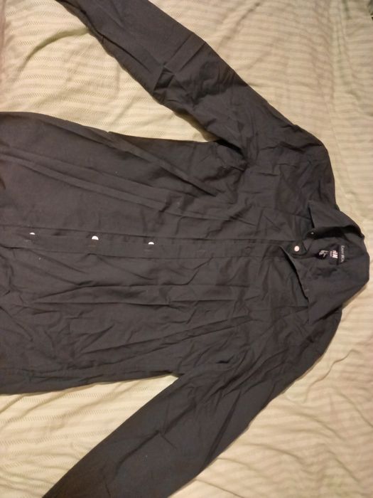 віддам безкоштовно чоловічі сорочки