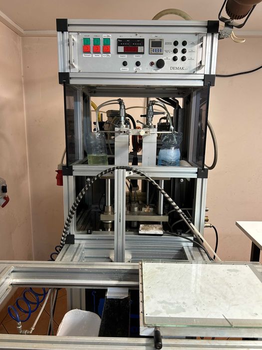 maszyna do domingu żywicowania/zalewania naklejek