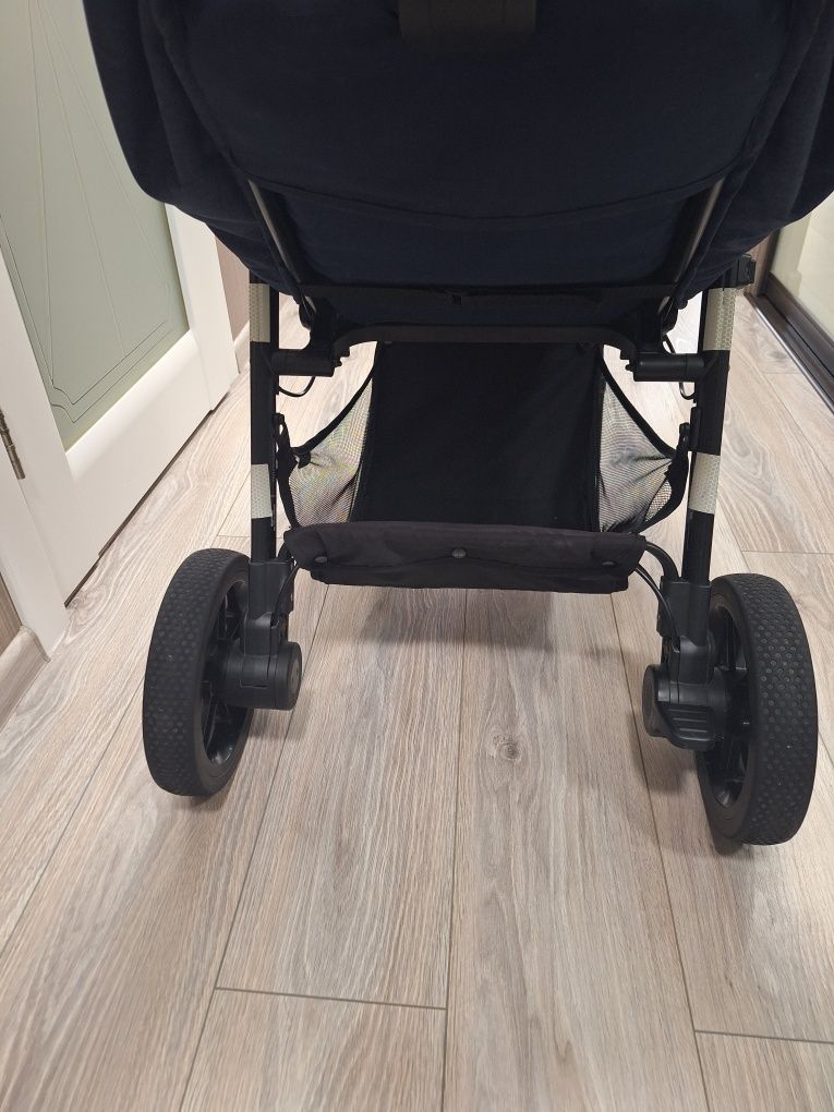 Прогулянкова коляска Britax Römer B-Agile R