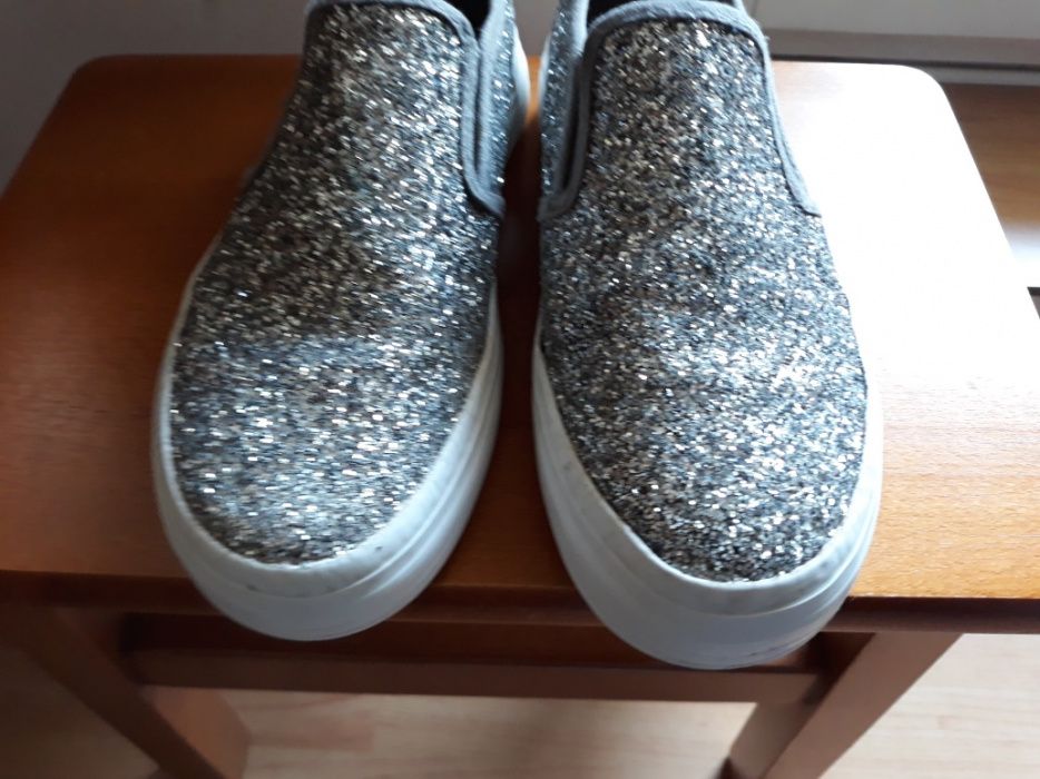 Buty sportowe trampki na platformie rozm.35