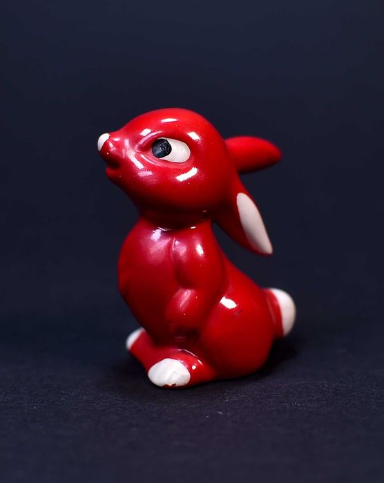Figurka Goebel Czerwony Zając 6cm