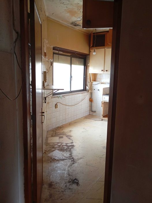 T2 Algés para remodelação total