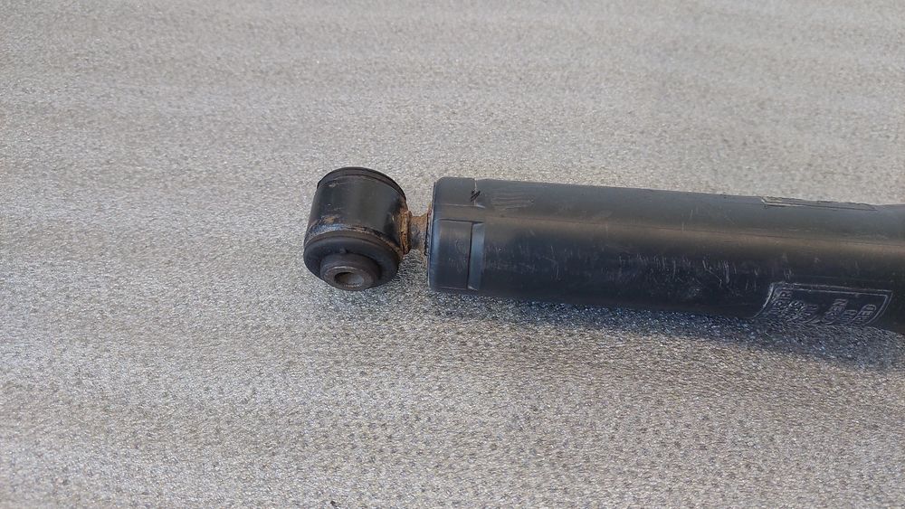 Amortecedor trás direito CITROËN C3 II (SC_)