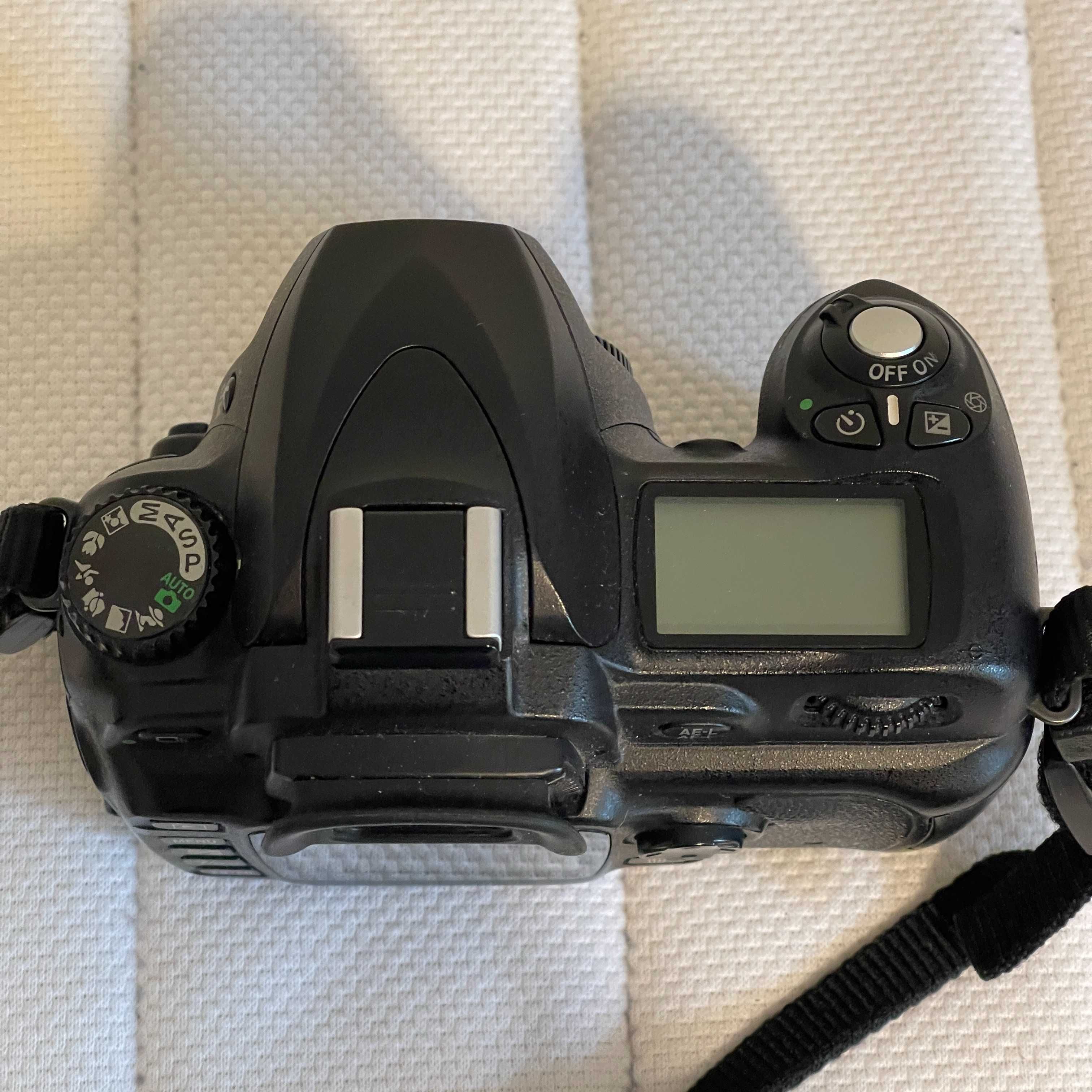 Nikon D50 Reflex SLR com objetiva e outros acessórios