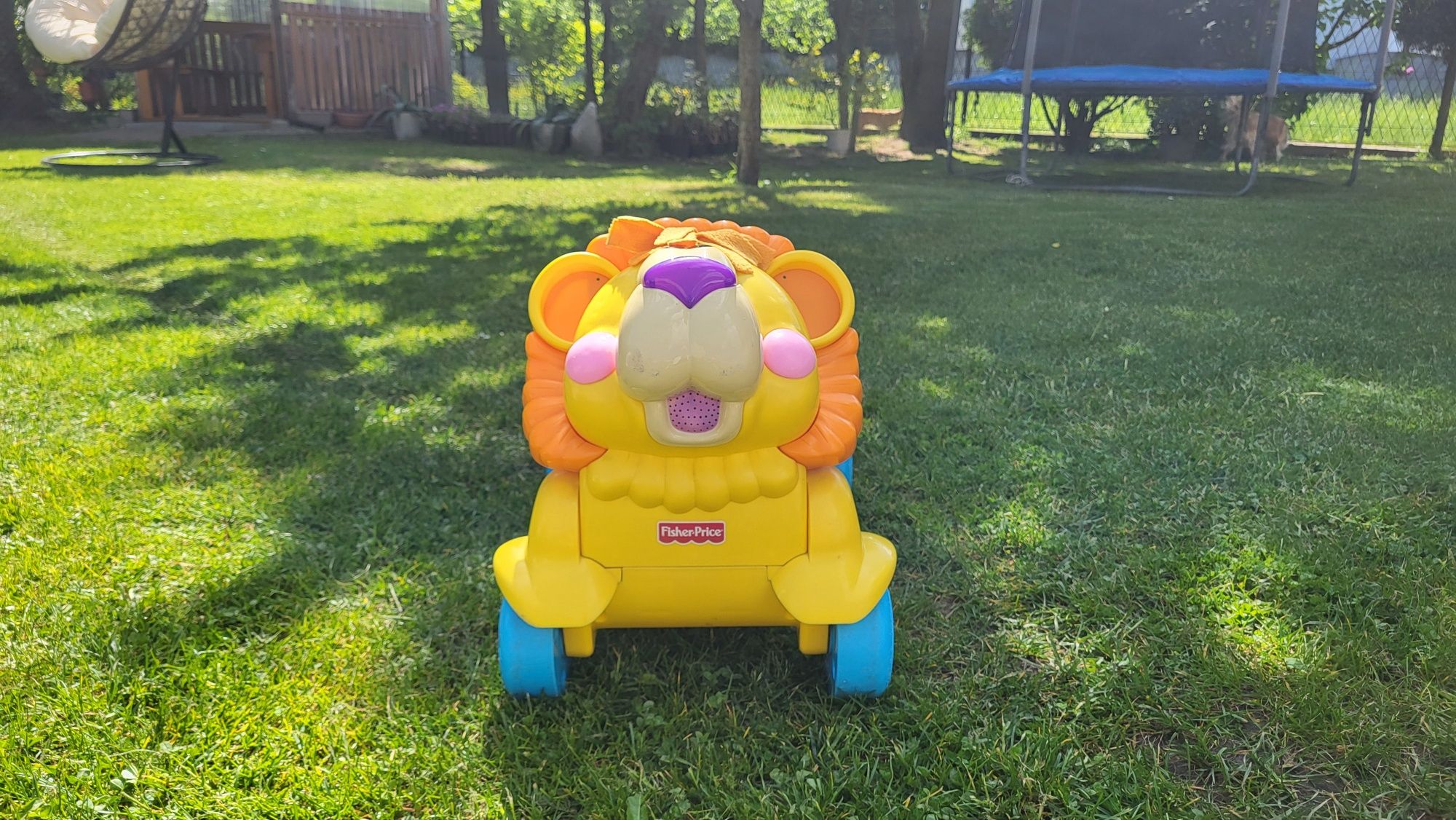 Jeździk pchacz dla dziecka Fisher Price