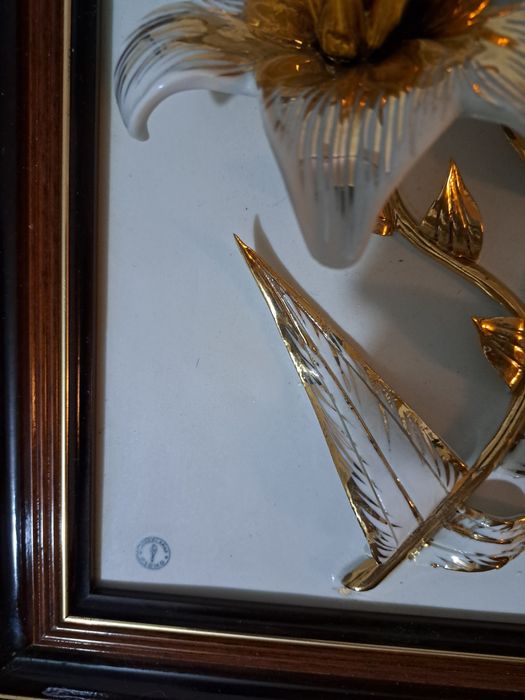 Espiga em alto relevo