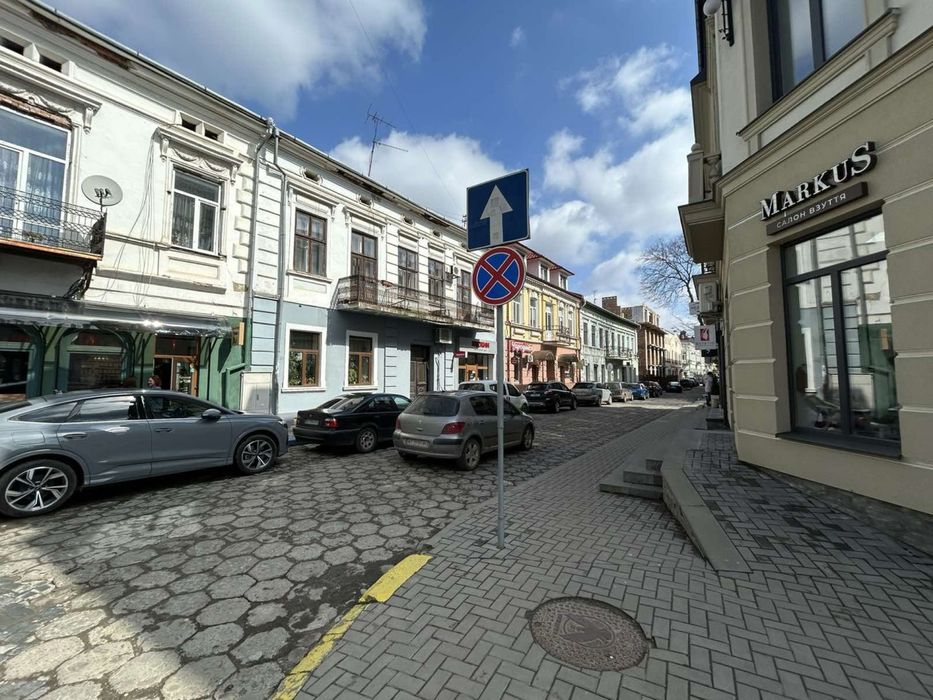 Продаж комерційного приміщення на топовій вулиці Коломиї