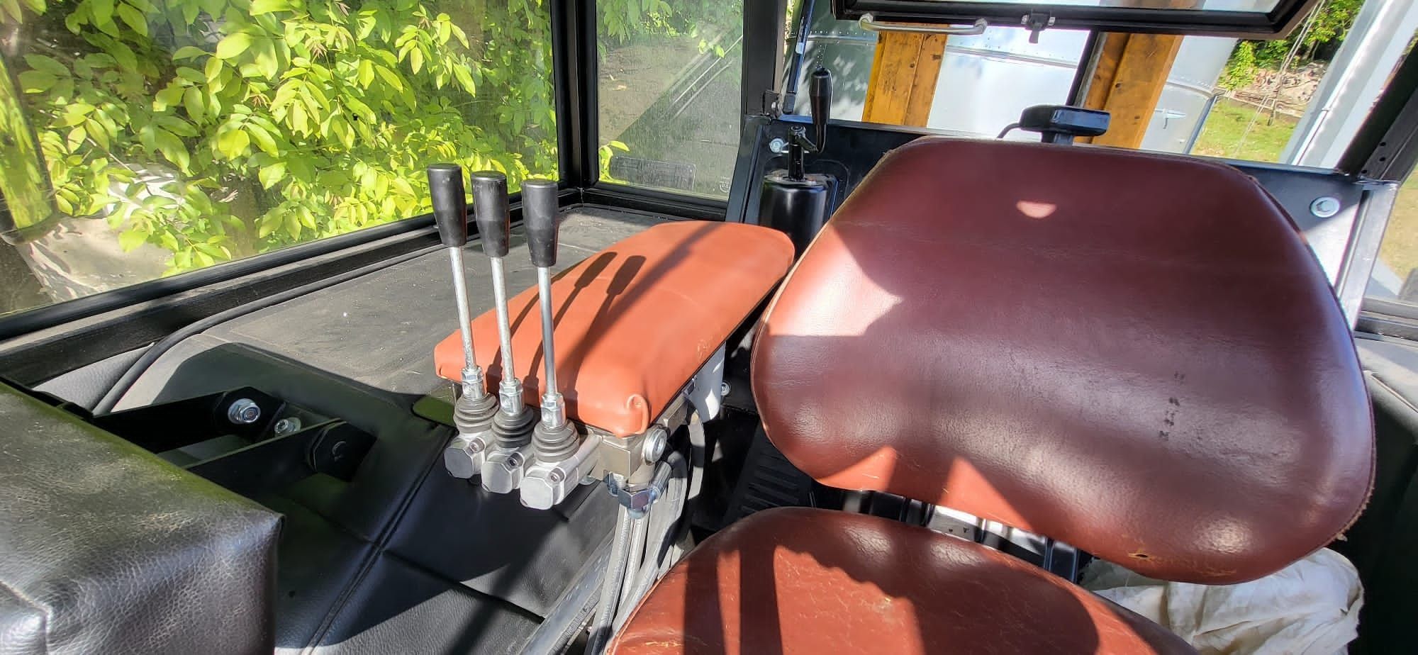 Rozdzielacz zetor 5011. 7011 i inne