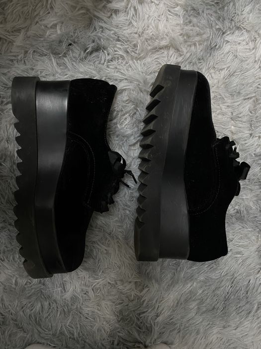 жіночі кросівки на платформі