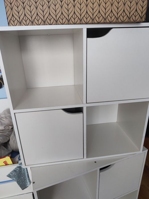 2 małe regały na zabawki 60x60