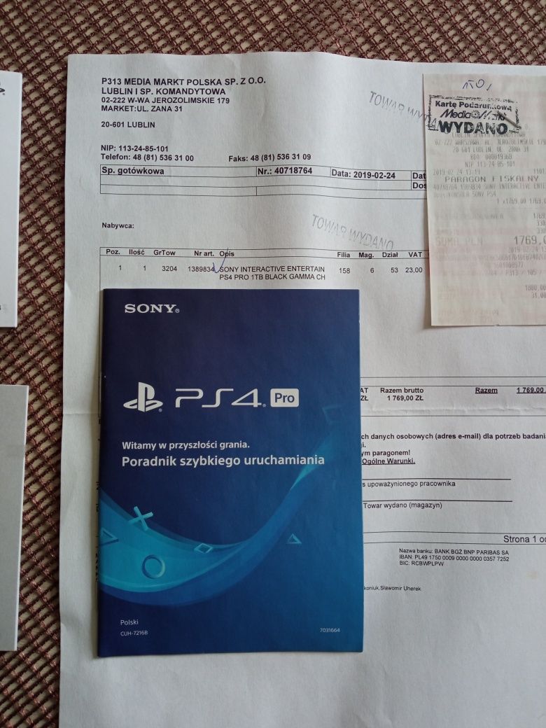 Konsola PS4 Pro CUH-7216B