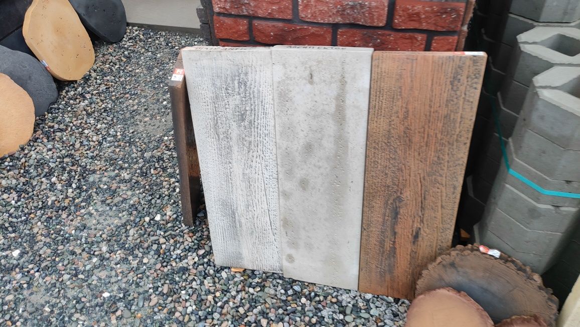 Deski drewnopodobne decha betonowa płyty tarasowe taras chodnik beton