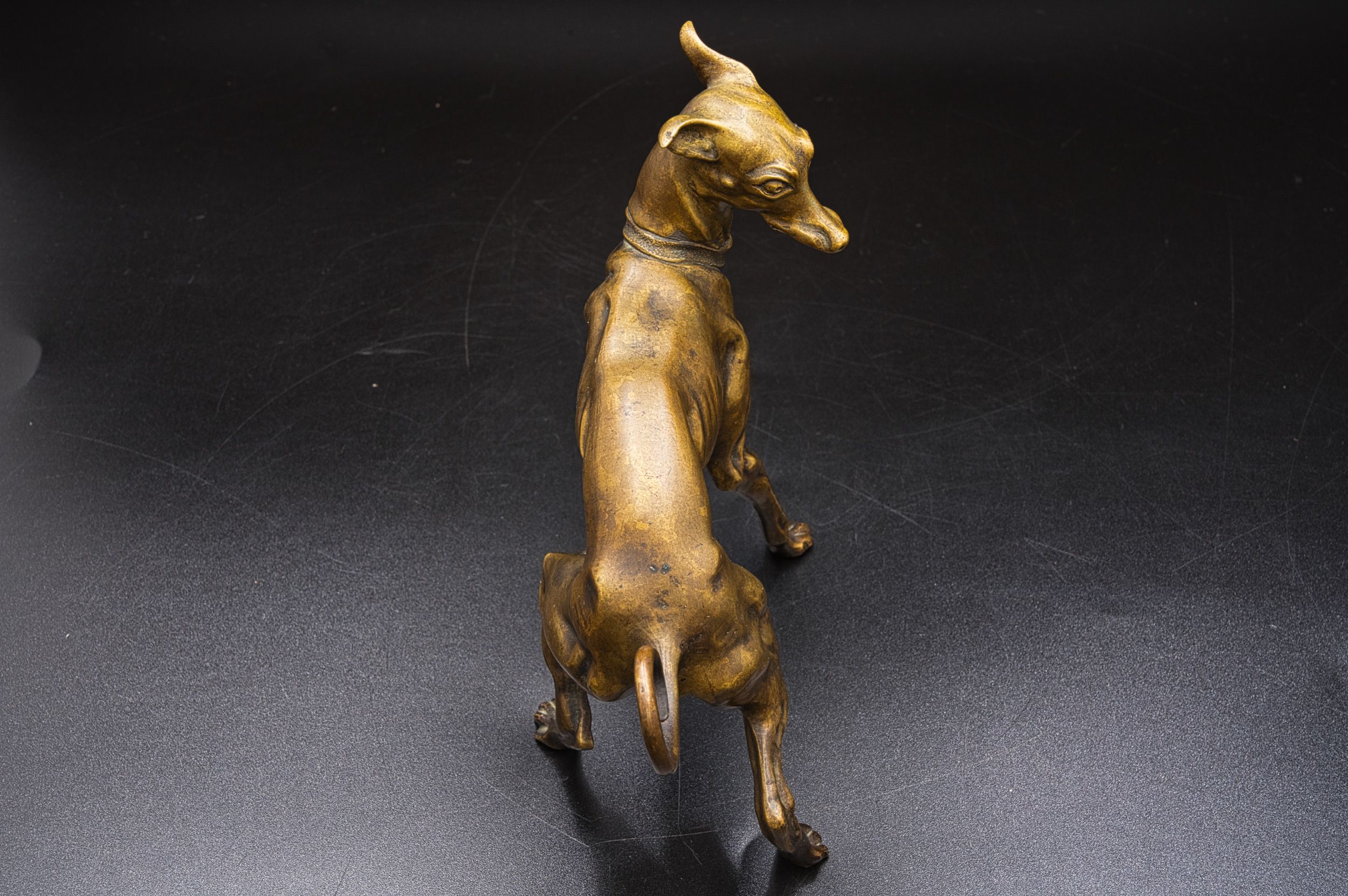 Estatueta cão bronze